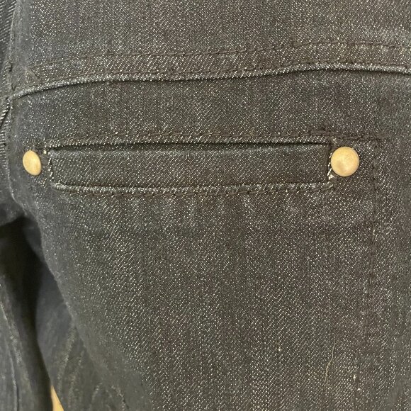 BACCINI DENIM JACKET, UNLINED, DARK WASH, ZIPPER CLOSURE, SIZE LARGE - Picture 4 of 8